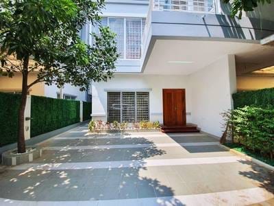 $315,000 Dvojvila