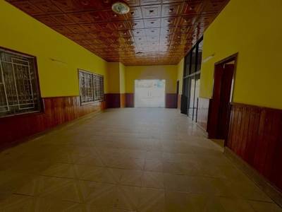 Здание Для Аренды in Chamkarmon $3,000