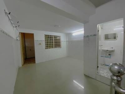 5卧室店屋出租，价格$650