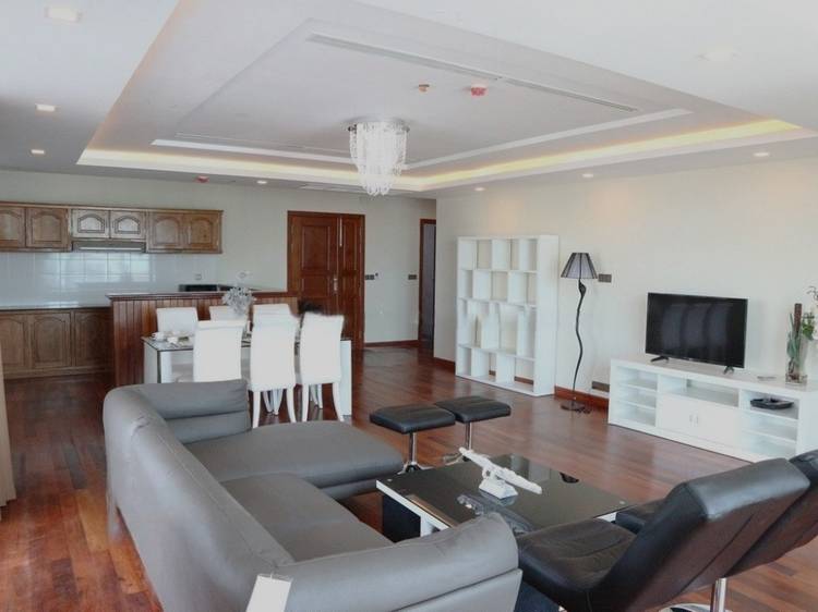 Flat For Rent in BKK 1, Boeng Keng Kang, Phnom Penh