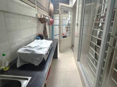 $270,000 Vila