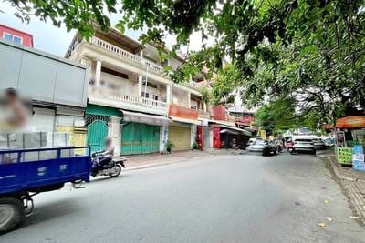 店屋出售，位于, Tumnob Tuek镇, 波哥堪, 金边