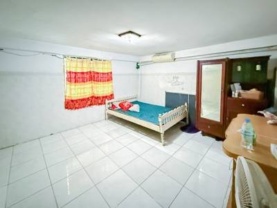 Tuek L'ak 3 Flat House Na prodej in Tuek L'ak 3