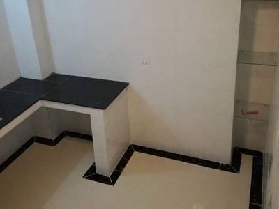 3卧室店屋出售，价格$350,000