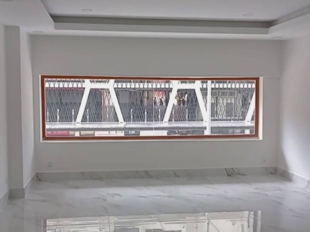 Daun Penh Shophouse For Rent in Wat Phnom Daun Penh $1,800
