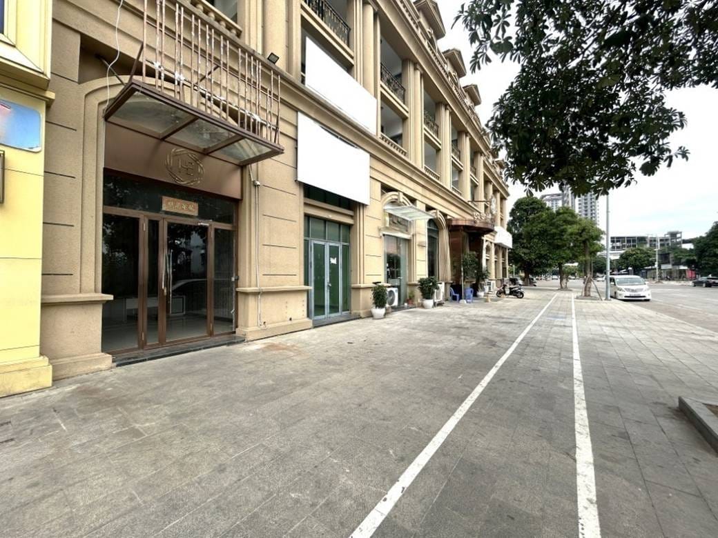 Shophouse K pronájmu in Tonle Bassac, Chamkarmon, Phnom Penh