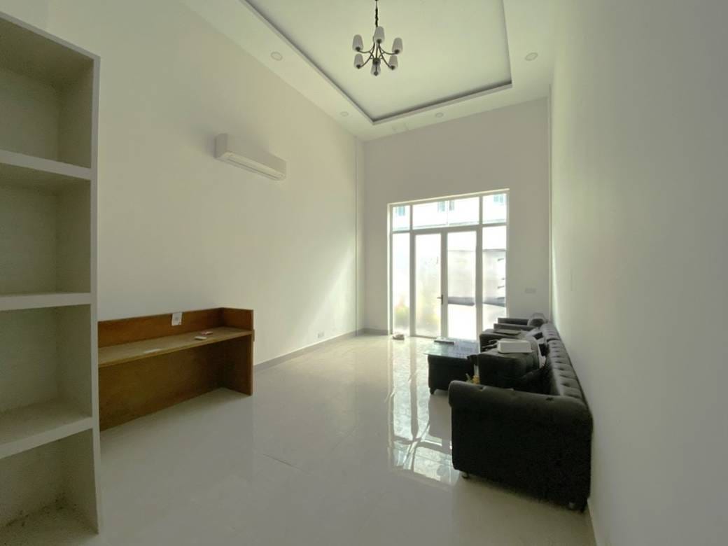 Tonle Bassac Shophouse K pronájmu in Tonle Bassac