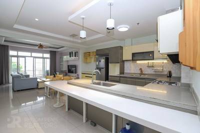148 sqm Land Size Apartment For Rent