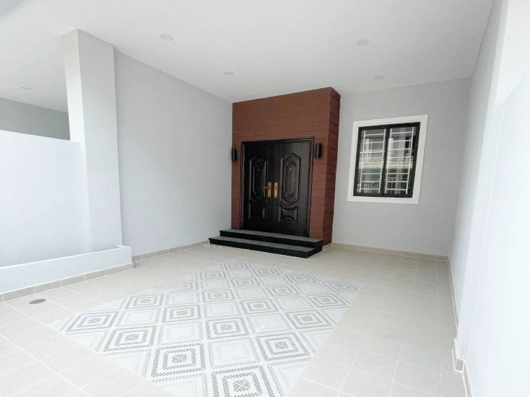 $400 Maison en rangée