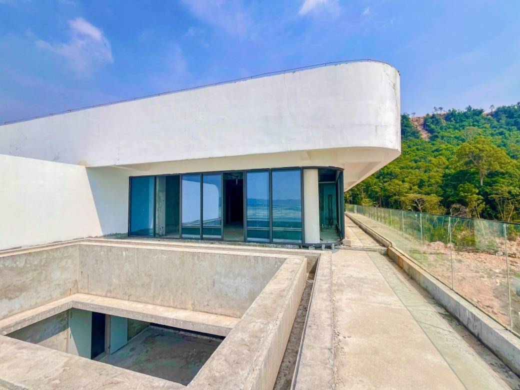 Platinum Coast | $1,500,000 Penthouse
