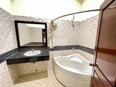 $1,600 Villa