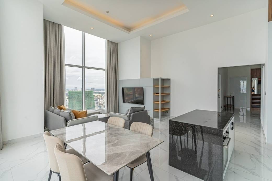 Zařízeno Condo Na prodej