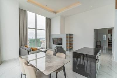 Zařízeno Condo Na prodej
