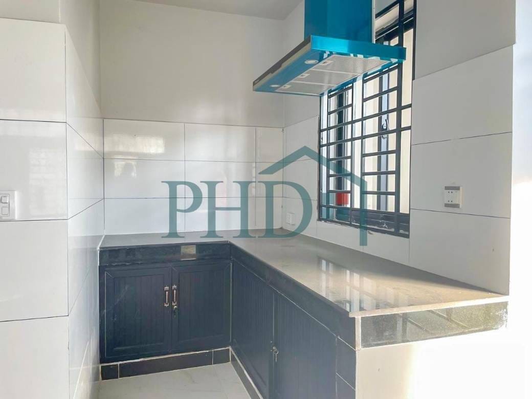 អាគារ សំរាប់ជួល នៅSiem Reap តម្លៃ $700