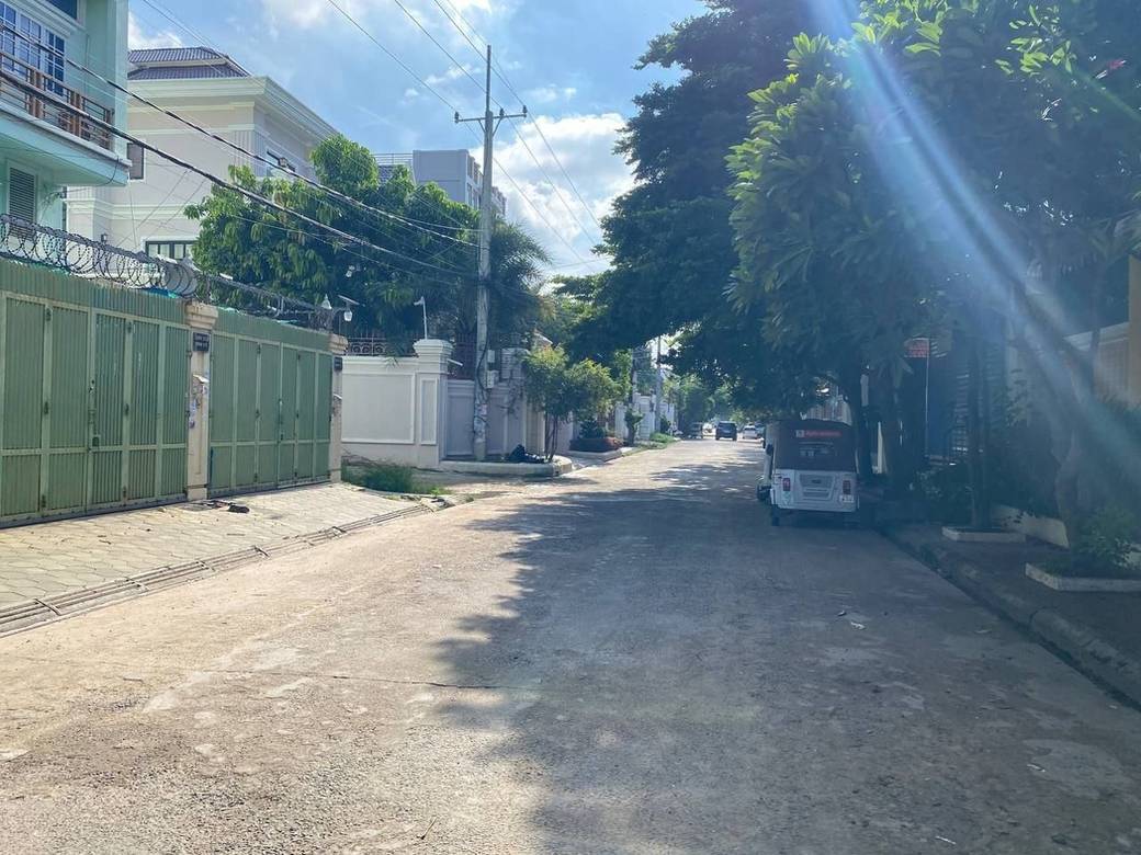 Lot For Sale in Sen Sok $700,000