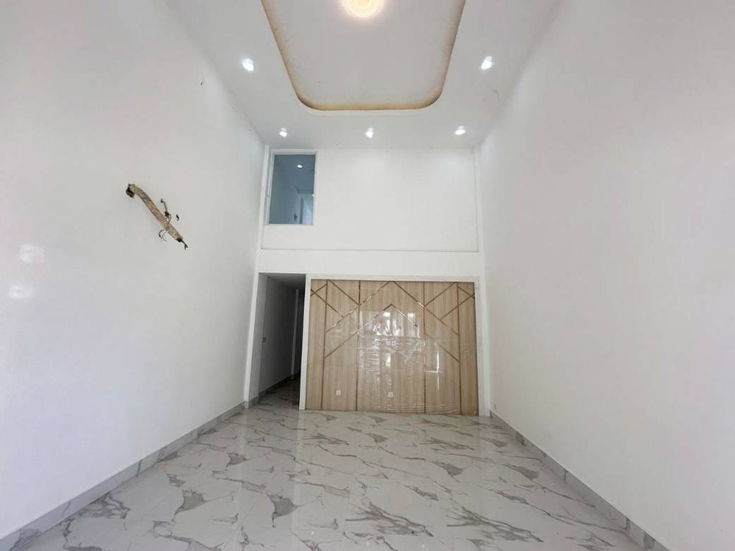 Shophouse For Rent in Preaek Lieb, Chroy Changvar, Phnom Penh