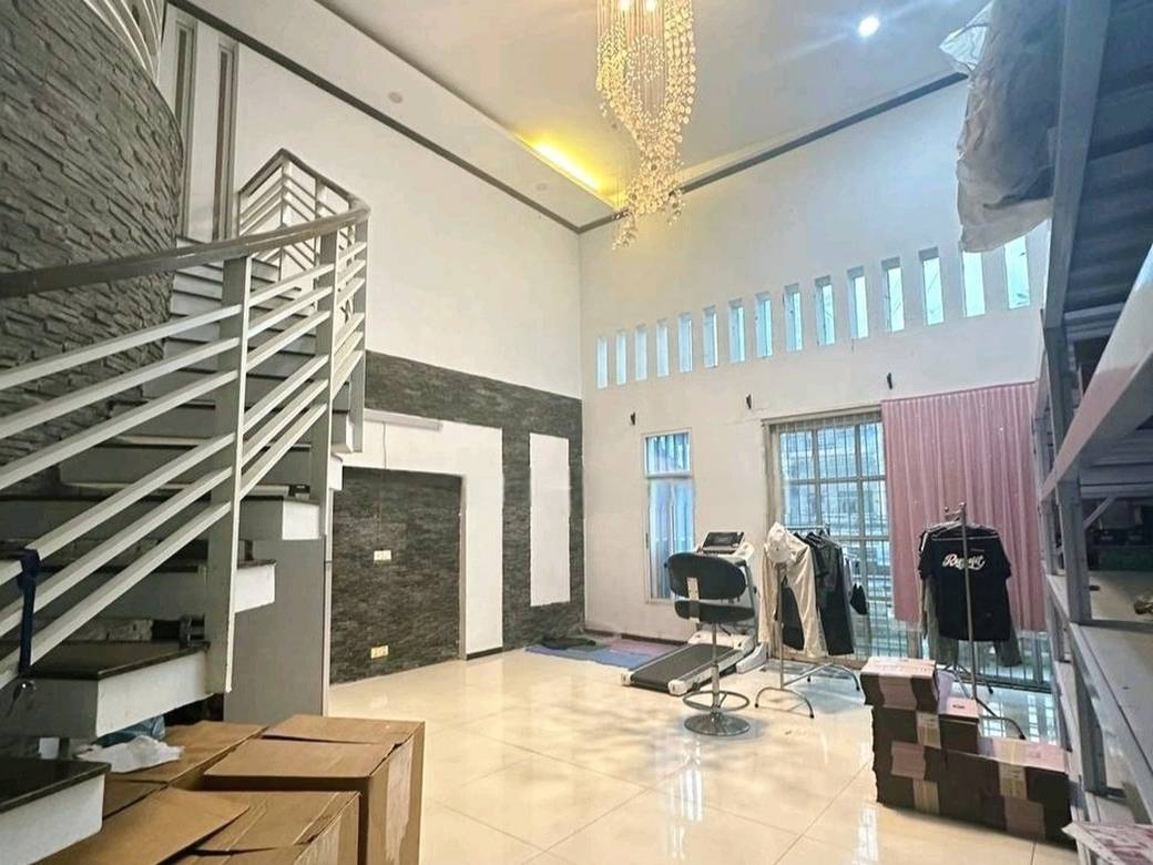Boeng Keng Kang店屋出租，价格$1,500
