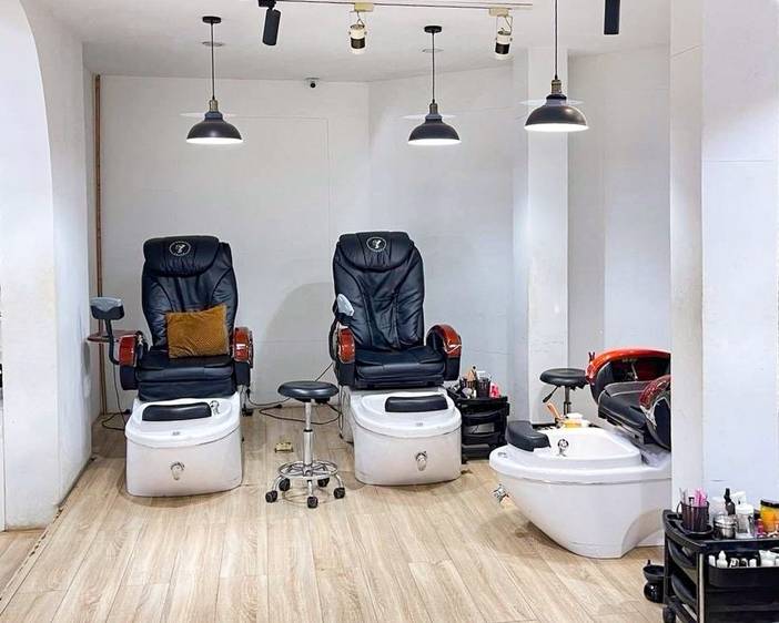 10卧室店屋出租，价格$2,500