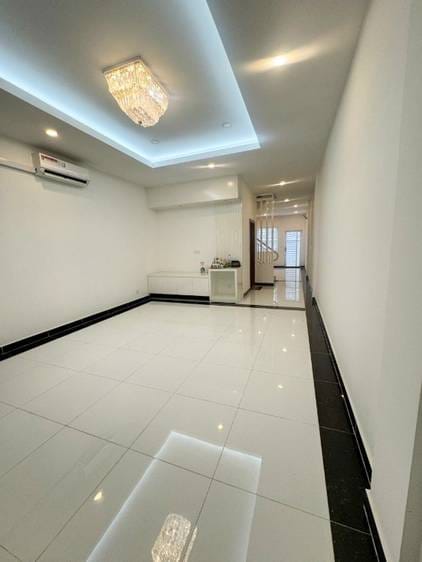 Preaek Anhchanh Flat House Na prodej in Preaek Anhchanh