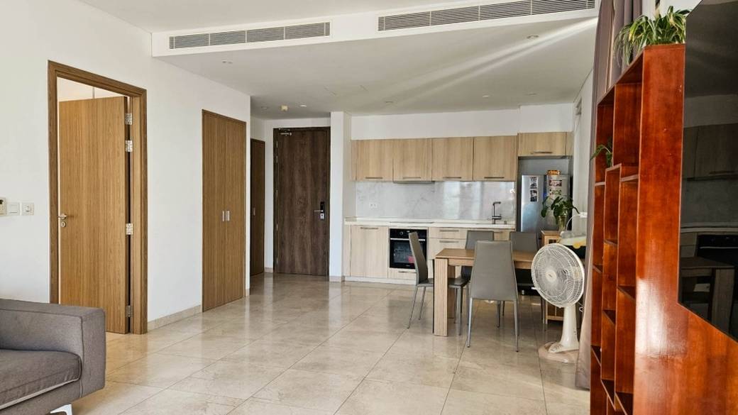 74 sqm Living Size Condo Na prodej in Chamkarmon