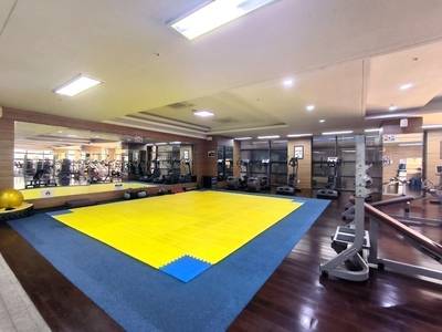 De Castle Royal Condominium | 52-261 sqm Living Size Condo For Rent in Boeng Keng Kang