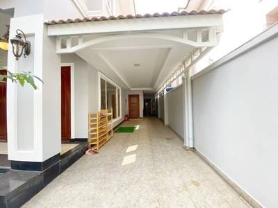 Zařízeno Vila K pronájmu