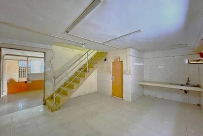 Tumnob Tuek店屋出租，位于Tumnob Tuek