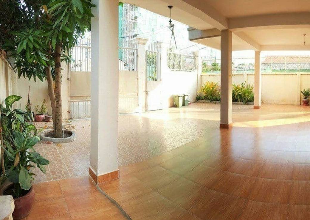 House and lot For Rent in Phsar Daeum Thkov, Chamkarmon, Phnom Penh