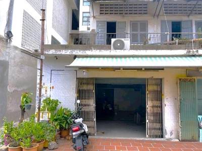 Boeng Keng Kang店屋出租，价格$600