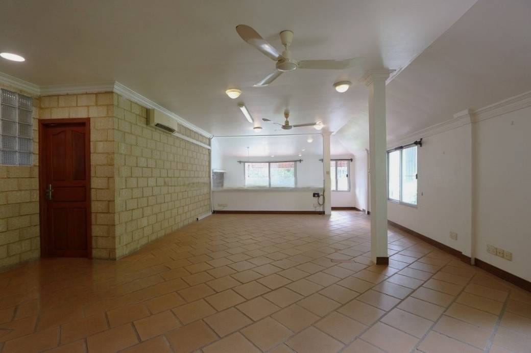 Vila K pronájmu in Tonle Bassac, Chamkarmon, Phnom Penh