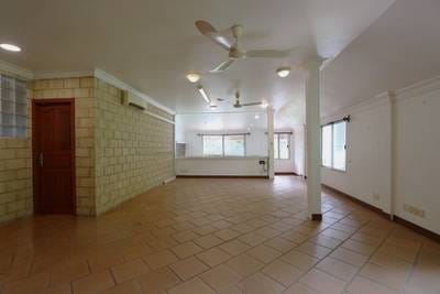 Vila K pronájmu in Tonle Bassac, Chamkarmon, Phnom Penh