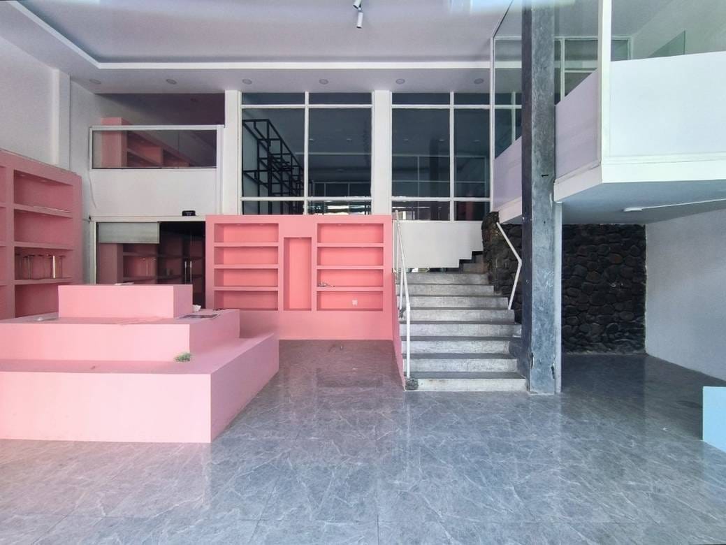 Boeng Keng KangCommercialShophouse出租，价格$2,000