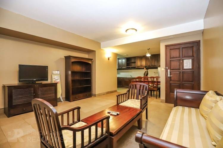 Flat For Rent in Phsar Kandal I, Daun Penh, Phnom Penh