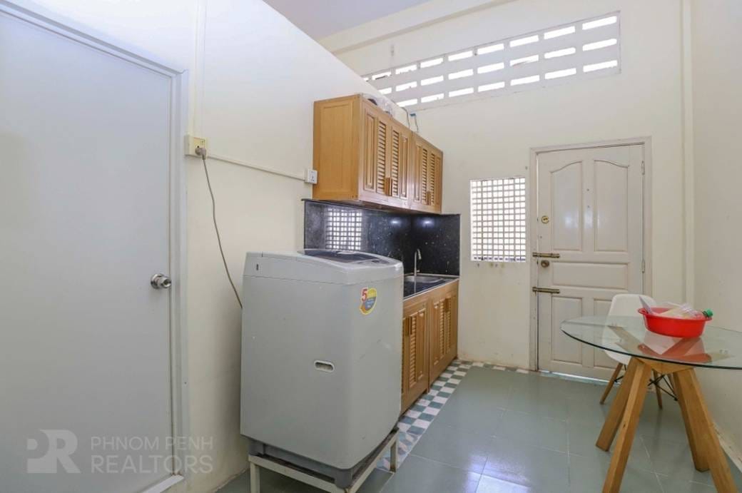 已装修排屋出租