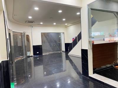 Chakto Mukh Shophouse K pronájmu in Chakto Mukh