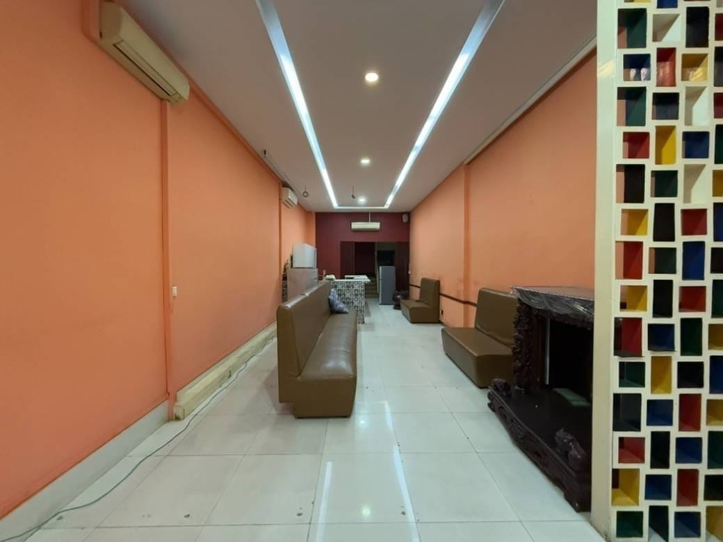 Shophouse K pronájmu in Daun Penh $2,000