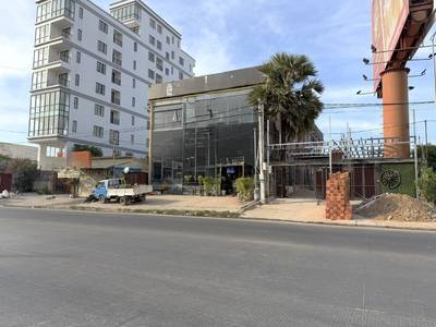 ที่ดิน สำหรับขาย ใน Sen Sok $1