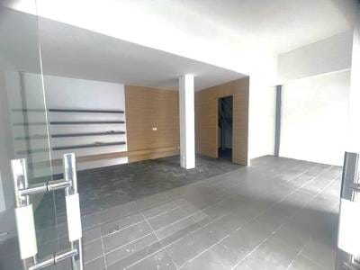 Daun Penh店屋出租，价格$2,200