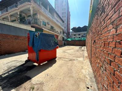 Pozemky K pronájmu in Phsar Daeum Thkov, Chamkarmon, Phnom Penh