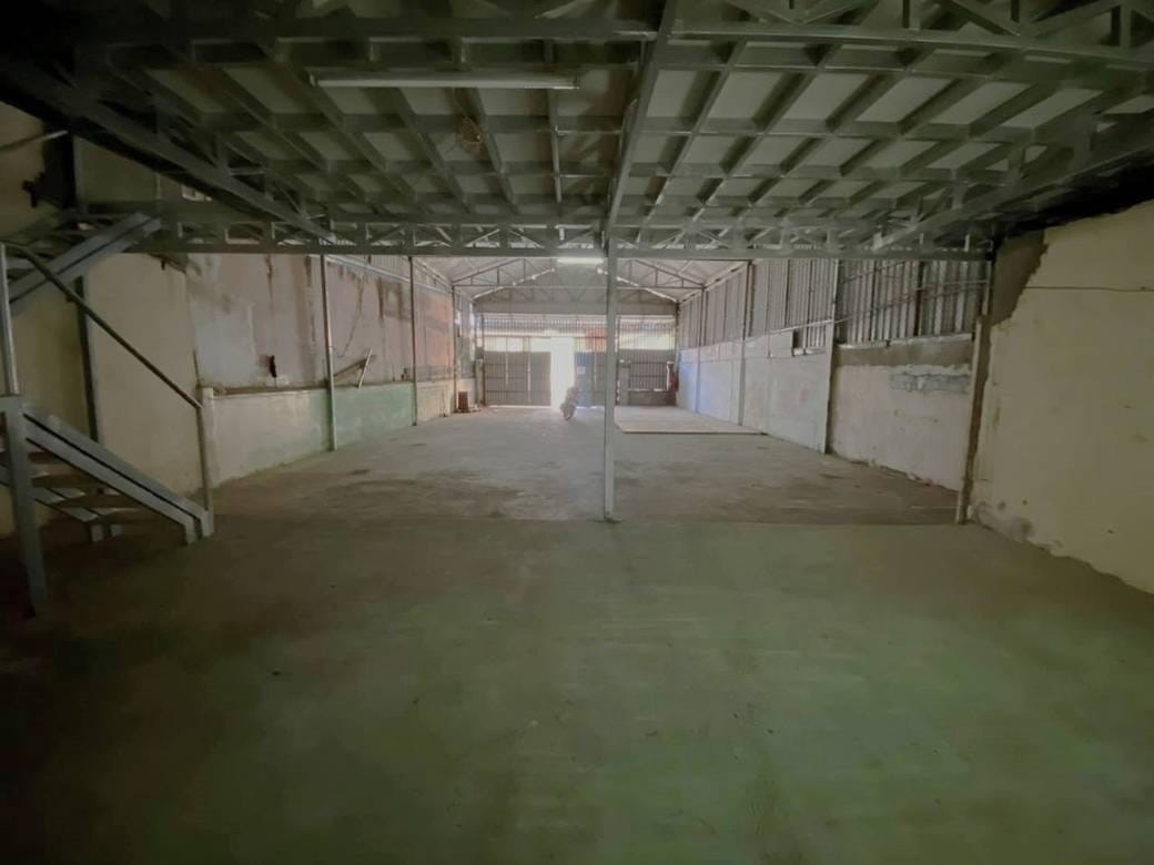 Warehouse For Rent in Phsar Daeum Thkov, Chamkarmon, Phnom Penh