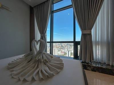 600 sqm Living Size Penthouse K pronájmu in Chamkarmon