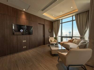 $30,000 Penthouse