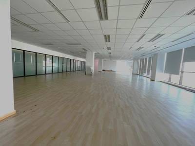 558 sqm Living Size Kanceláře K pronájmu in Meanchey
