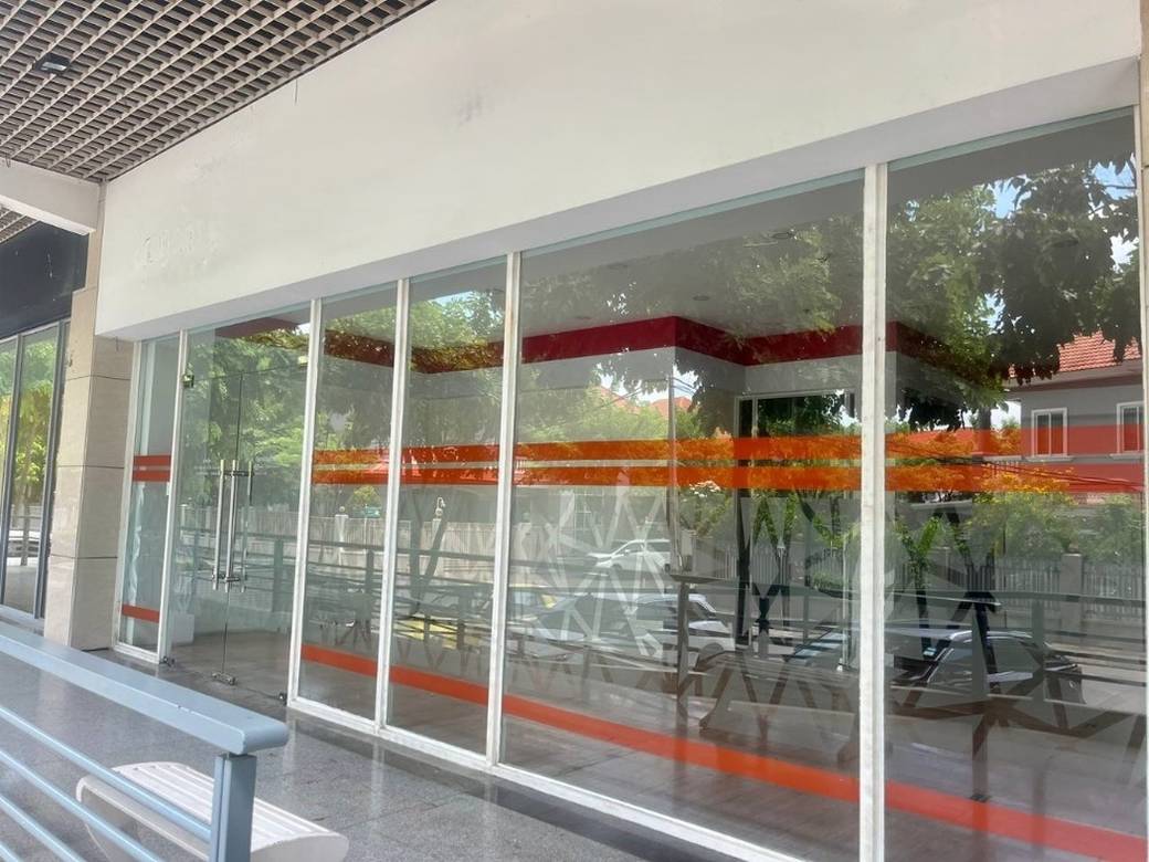 182.8 sqm Living Size Retail For Rent in Chamkarmon