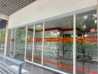 182.8 sqm Living Size Retail For Rent in Chamkarmon