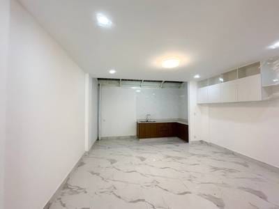 Chroy Changvar店屋出售，价格$260,000