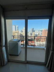 Apartment For Rent with 1 Parking Space