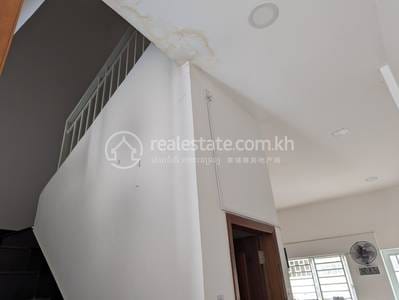 Flat House Na prodej with 1 Parking Space