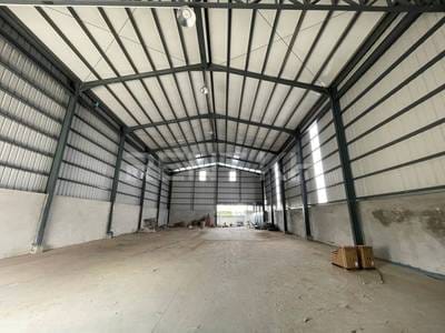 600 sqm Land Size Warehouse For Rent