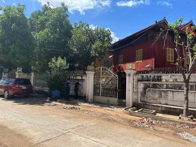294平方米土地面积的House and lot出售